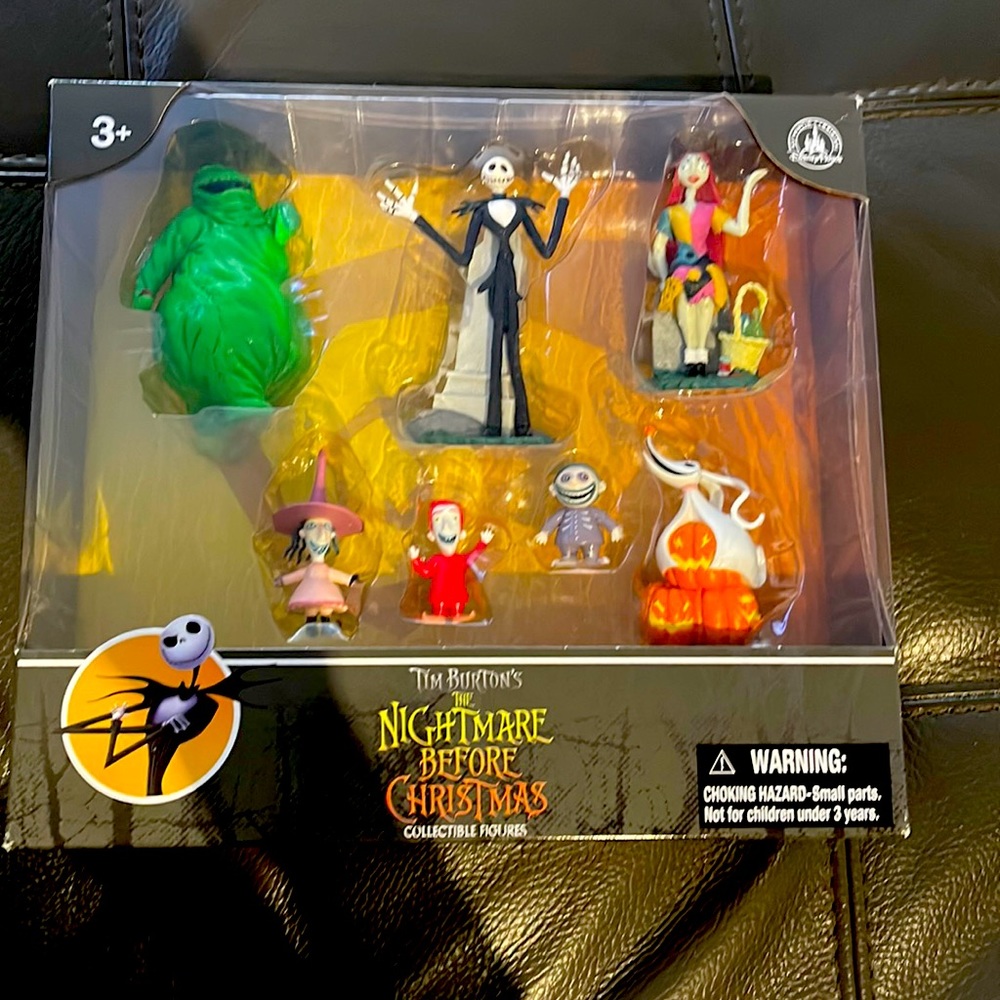 Tim Burtons, the night before Christmas collectible figures (brand new)